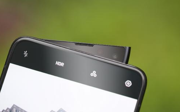 oppo reno▲OPPO冲刺销量，从4799降至2499，256GB+10倍变焦