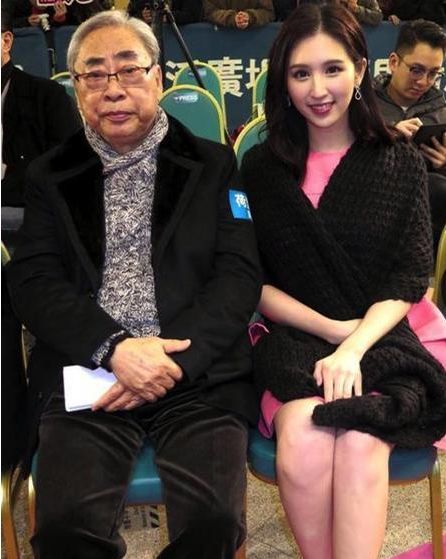 何傲儿|她曾是体操界的冠军,28岁嫁给80岁的干爹,媒人竟是自己的父亲