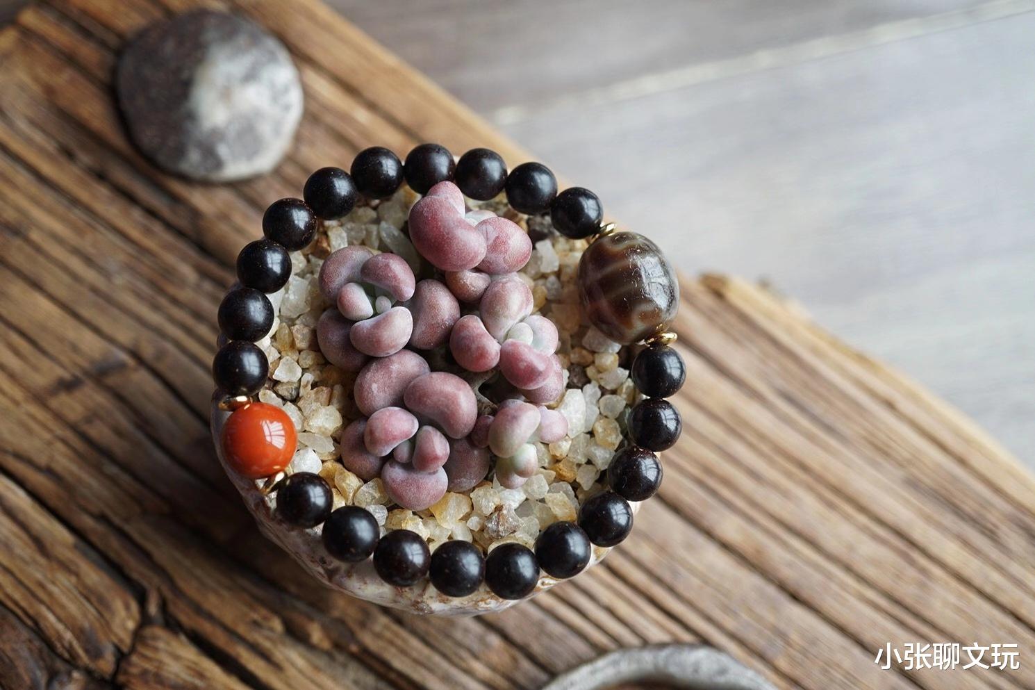 |该如何选择文玩手串，看完下面这段话，心里就有一个大概了