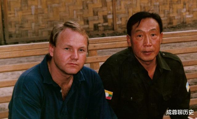 毒枭▲最大华人毒枭，一生从不在中国买卖，他说：谁卖给中国，谁就得死