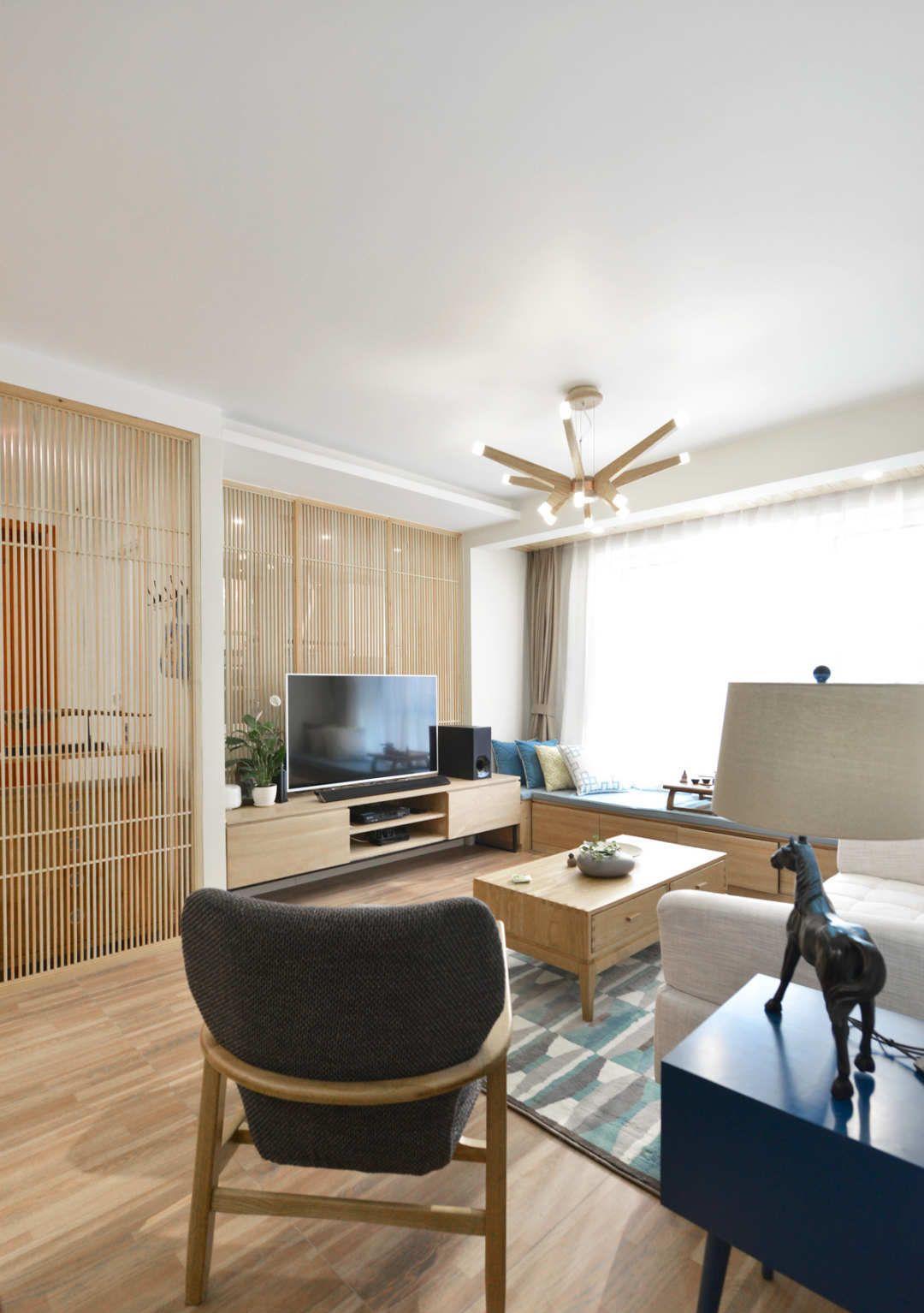 []见过最美的中式，客厅坚持做个小抬高，餐厅一分为二多间房，实用