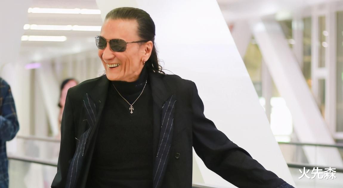 谢贤|60岁王刚自愧不如谢贤，今81岁他又当爹，谢霆锋回答显难堪