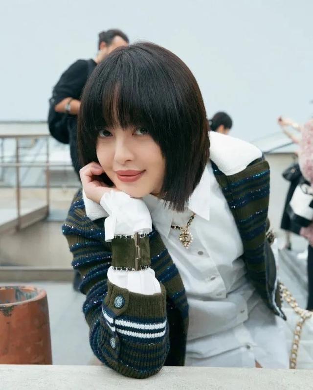 发型|彩虹屁｜辛芷蕾发型，难道不是一个褒义词吗？