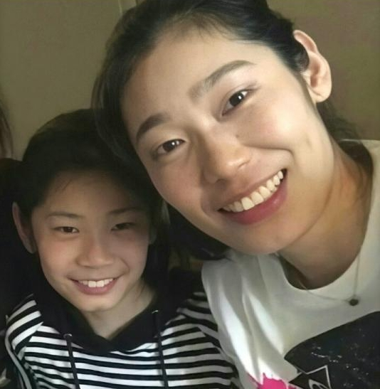 #朱婷#朱婷的亲妹朱家荟，跟姐姐一样也具备相当高的排球天赋吗？