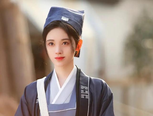 鞠婧祎|鞠婧祎新剧没法看，七个女演员六个是爱豆，放在一起好像连连看