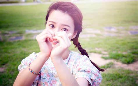 双鱼座：2020年桃花运开始了，这几个星座四月桃花旺，命定之人要来了