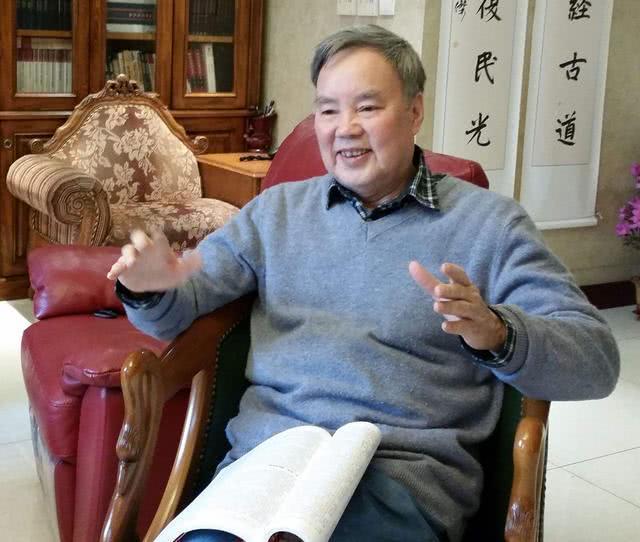 『温儒敏』他是北京大学教授，我国语文泰斗，如今却因一句话得罪全国家长