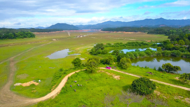 看云卷云舒醉在白盆珠