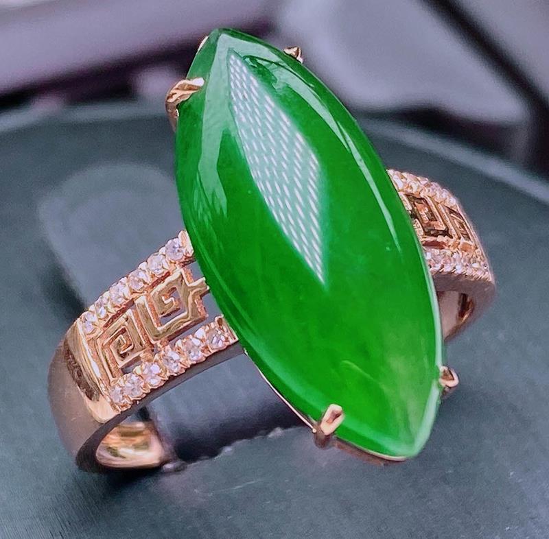 翡翠：选购翡翠戒指时，不能不知道的坑