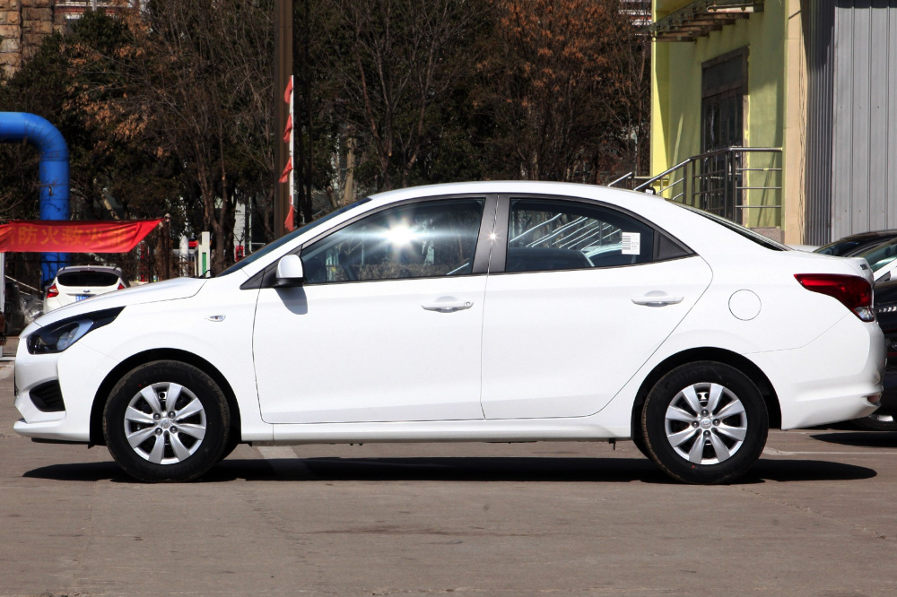 红旗hs5|三款合资一款自主：裸车6万左右自动挡轿车只剩下这四款了？