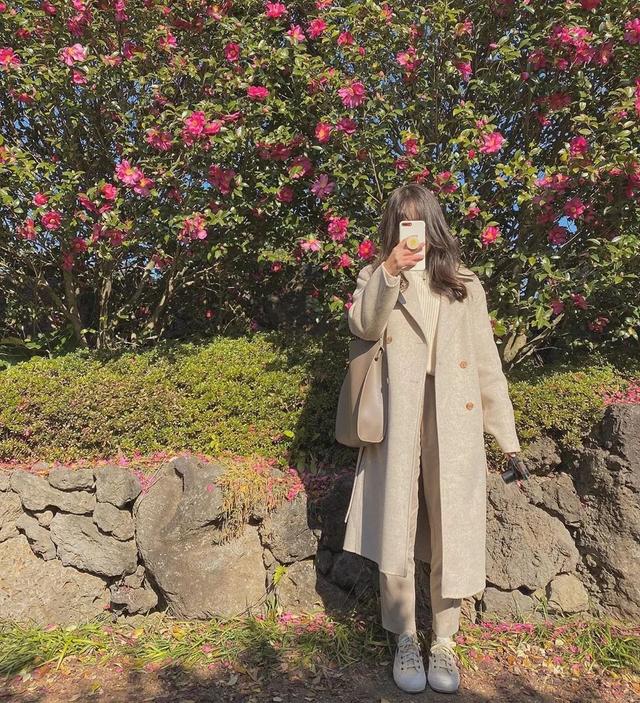 【】韩国30岁单身女孩，公开独居十年的公寓火遍油管：自由工作的日子，真的太爽了