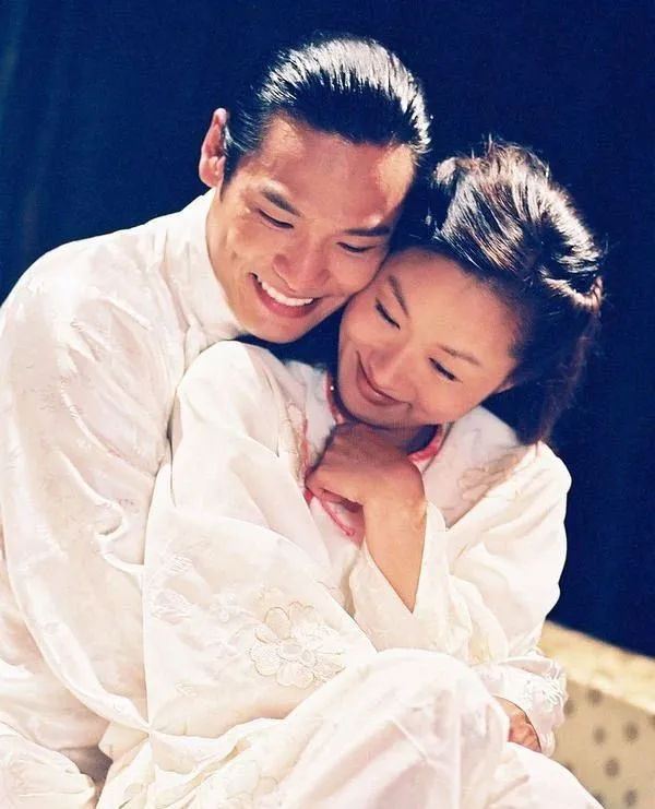 亲情|孙女爱上自己亲祖爷爷，这个当铺的故事可太刺激了！