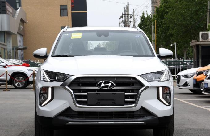 现代途胜■开完现代途胜，再换标致4008，对比档次，车主语重心长地说了感受