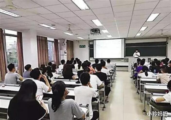 [求职]大学报专业时，需要“避雷”的4个专业，又苦又累又不好找工作