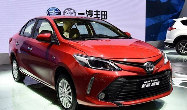 本田飞度|一箱油可跑800km，从14万降到5.78万，有它飞度不香了