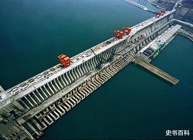 #三峡大坝#三峡大坝到底藏着什么秘密？为何中国有底气说不怕核武器攻击？