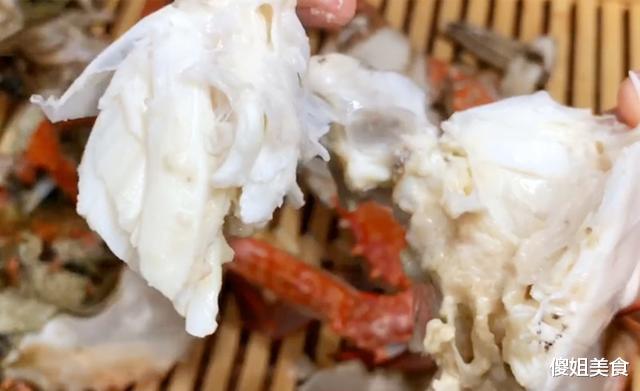 螃蟹|保存螃蟹时,是该蒸熟还是煮熟?多数人都错了,老渔民教正确方法