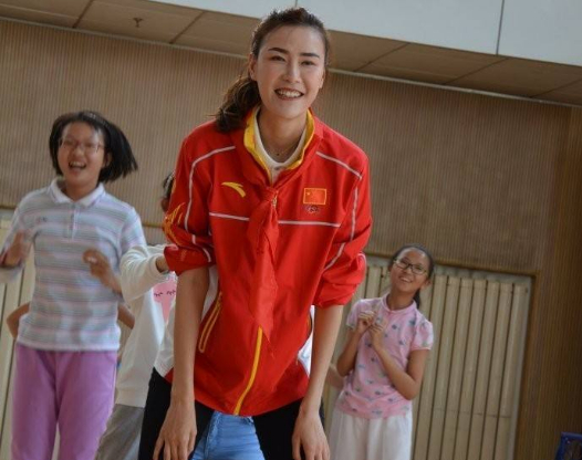 女篮|昔日女篮女神,曾上非诚勿扰,如今33岁降低择偶标准:黑人也可以