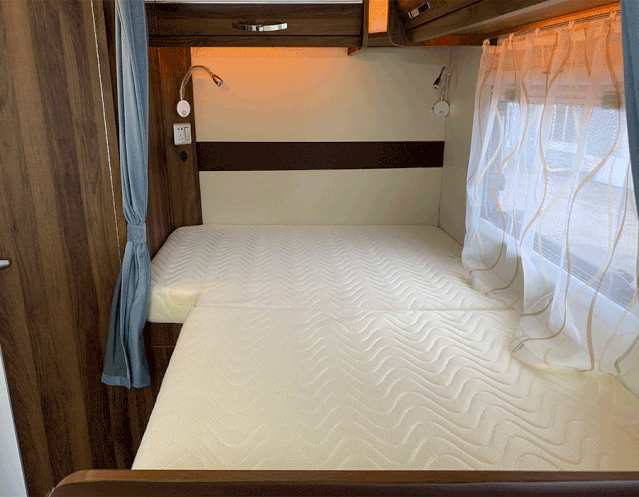 『房车』采用全铝车身的房车见过吗？车高不到3米全家都能玩，性价比挺高