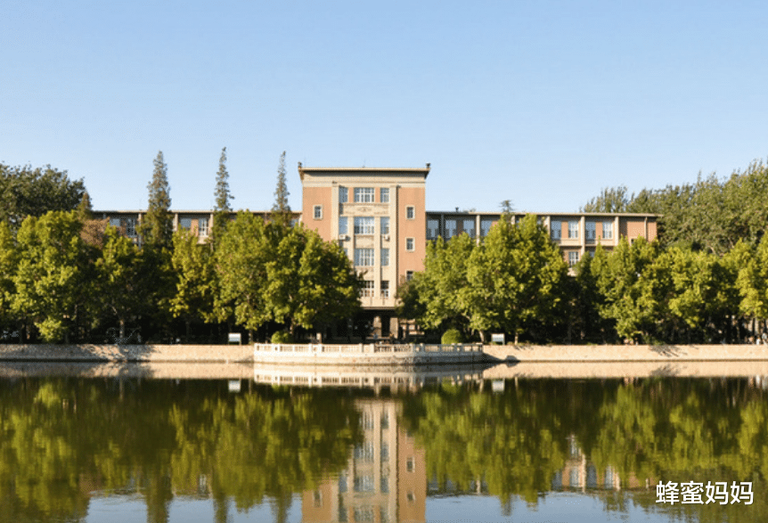 南开大学|中国“衰落最狠”的985大学，没有一个A+学科，网友：终跌落神坛