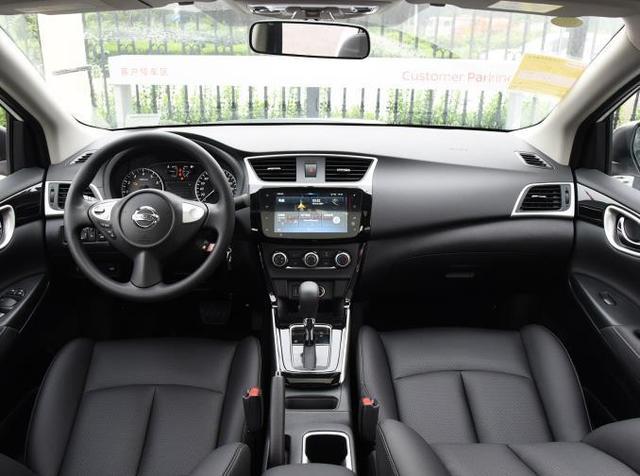 日产轩逸|14万如何选车？本田思域、日产轩逸谁更值得？车主说了大实话