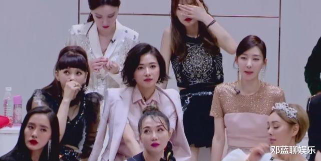 黄龄|她33岁却没有一件完整衣服，上跑男狂剪队服，穿上后跑男团都酸了