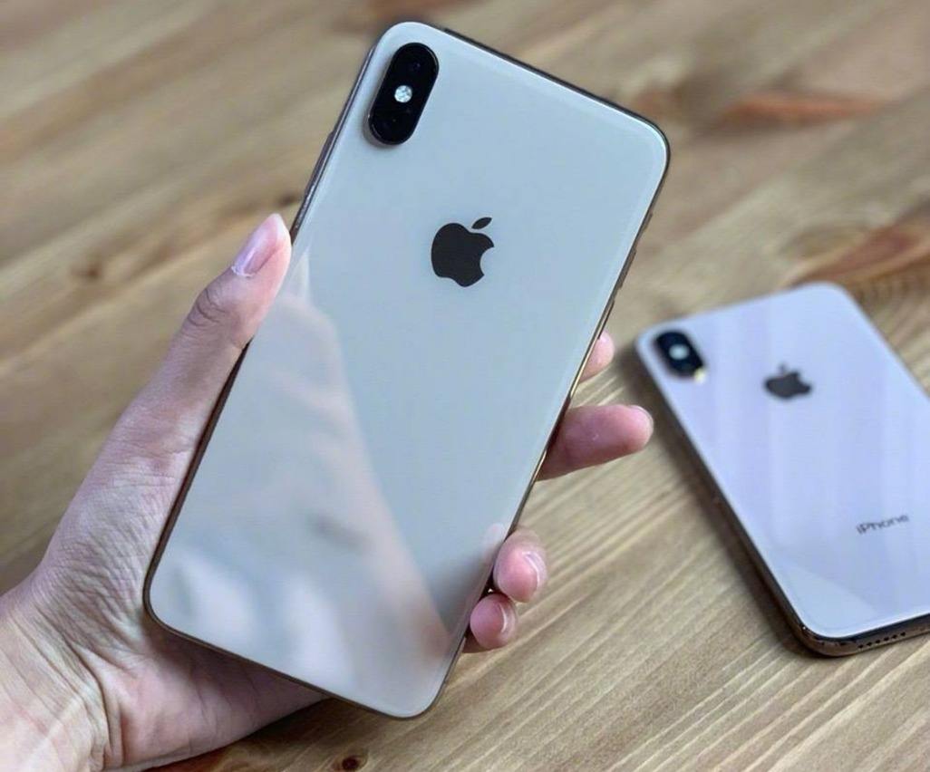 华为|国内手机市场洗牌：中国品牌集体下跌，榜首独揽半壁江山！