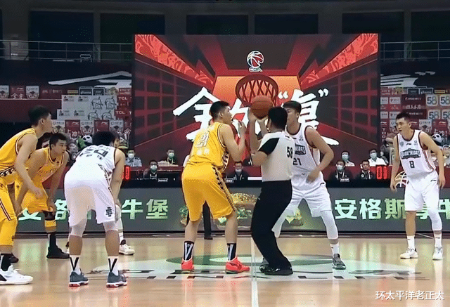 同曦男篮：17分惨败！CBA揭幕战打成一边倒！超级外援彻底迷失，惨遭全华班吊打