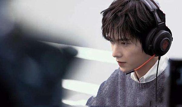 你微笑时很美@LPL创始人开团,《你微笑时很美》没有合作没有授权,作者:乱吠