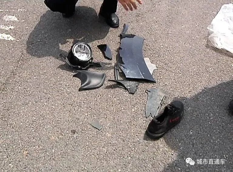 结婚|雨夜,大连一行人被撞身亡,司机逃逸