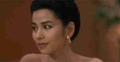 #袁咏仪#51岁邱淑贞和48岁袁咏仪同框美如画：这才是香港女星颜值巅峰！