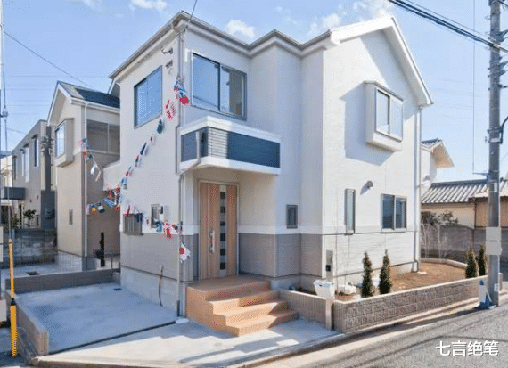 日本人为何有钱人都是住公寓，穷人反而住别墅？如今终于知道答案