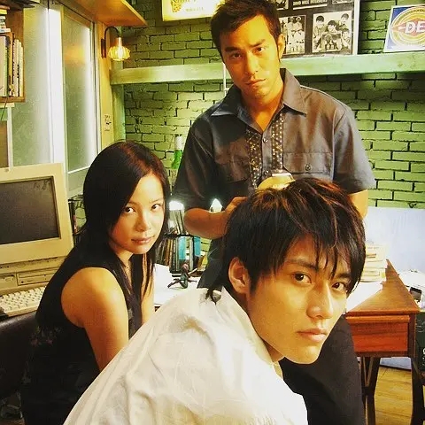 电影|阿信唱同名主题曲《盛夏光年》,暗恋好友多年,才发现他也喜欢你?