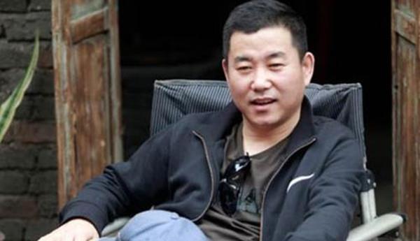 潘长江|潘长江的弟弟竟是我们熟悉的他，当看到长相后，差距一目了然