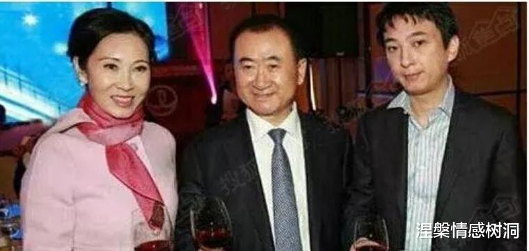 王思聪▲都是富二代，“华为太子”任平为什么没成为“国民老公”王思聪？