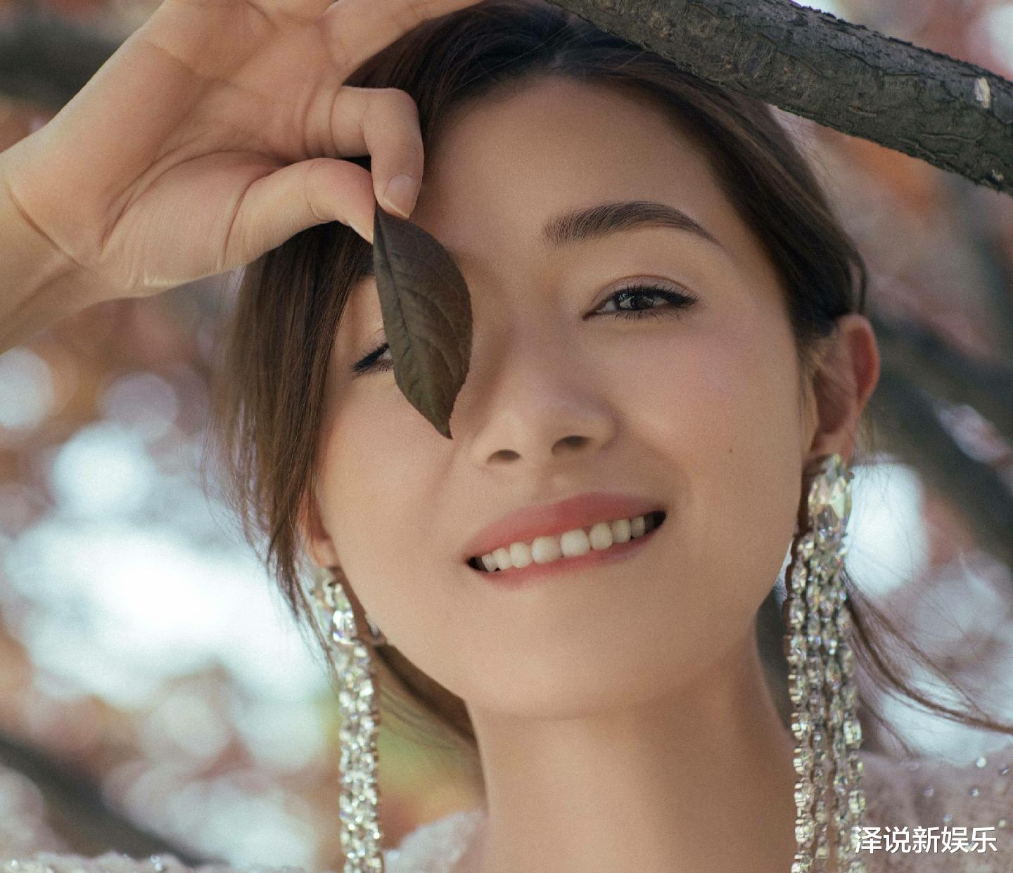 万茜|除了万茜右肱骨骨折，还有三位明星受伤，三点原因需要反思
