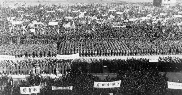 蒋介石|蒋介石为什么仅仅三年就丢了整个大陆，毛主席说了原因