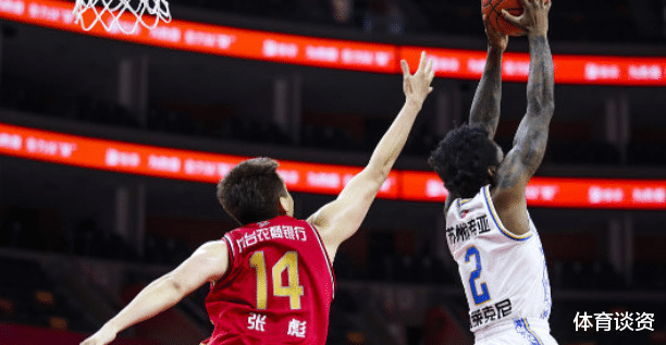 『布莱克』两场轰93+21+6!姚明扎心不?外援仍统治CBA,这NBA落选秀打疯