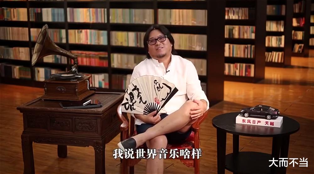 萨顶顶|丁太升错了，萨顶顶的问题不是“矫揉造作”，而是“装神弄鬼”