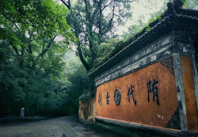 |最适合“囊中羞涩”的人去的景点：不仅门票免费，风景还很美