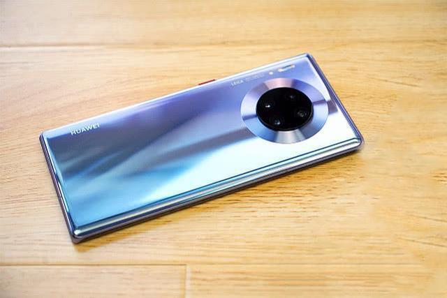 「iphone11」华为Mate30 Pro全速“退场价”，网友：iPhone11更好！