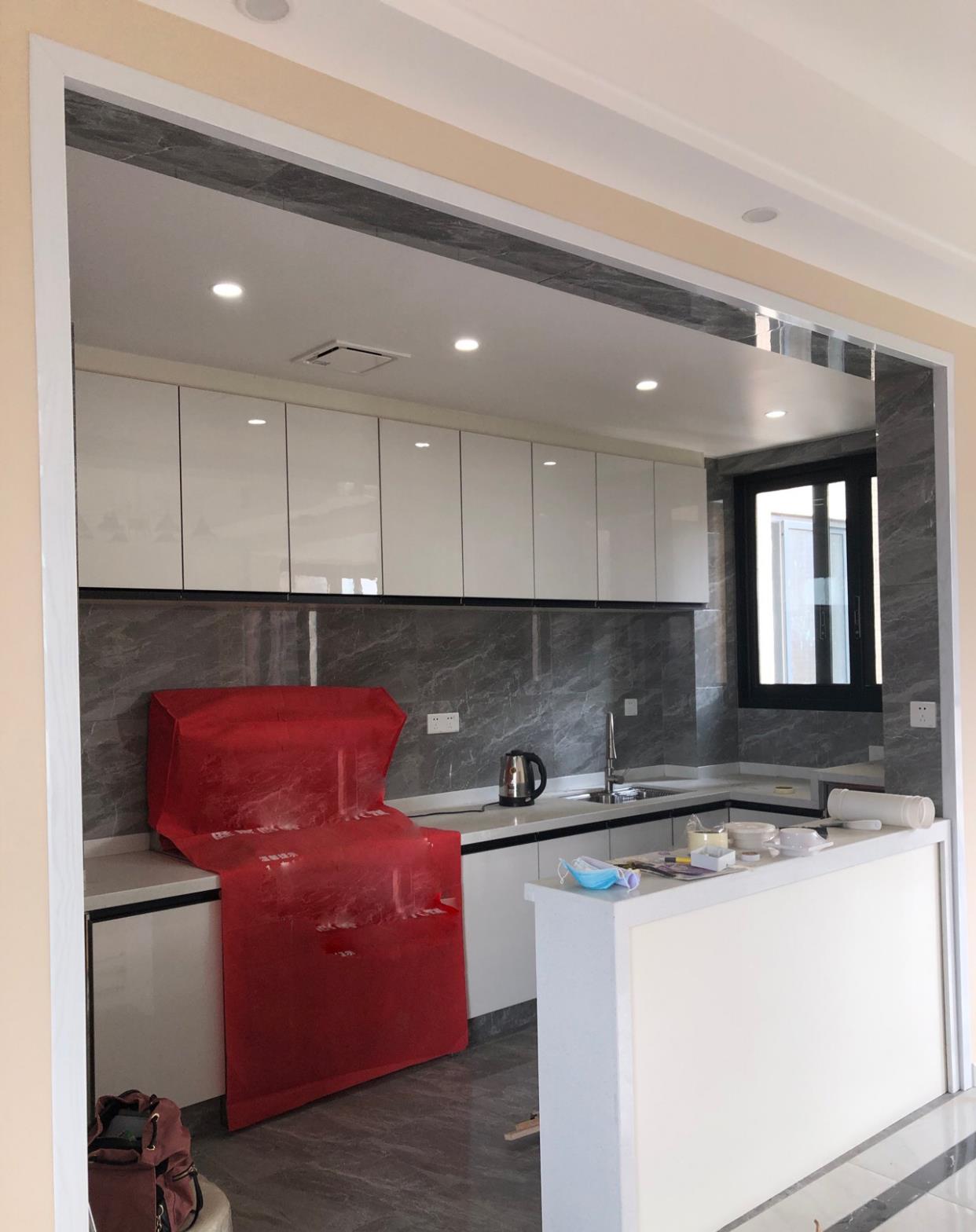 @辛苦半年，终于完工，效果还不错，请熟人铺贴的瓷砖很满意，晒晒