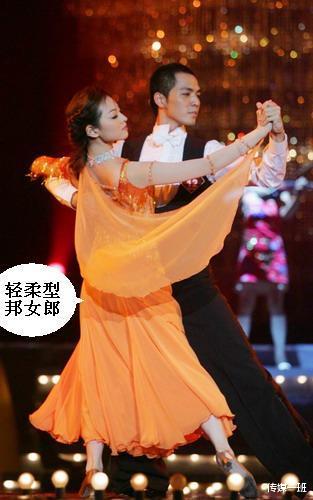 钟汉良|粉了十几年，还能有初恋的感觉！看45岁钟汉良跳舞“燃炸”