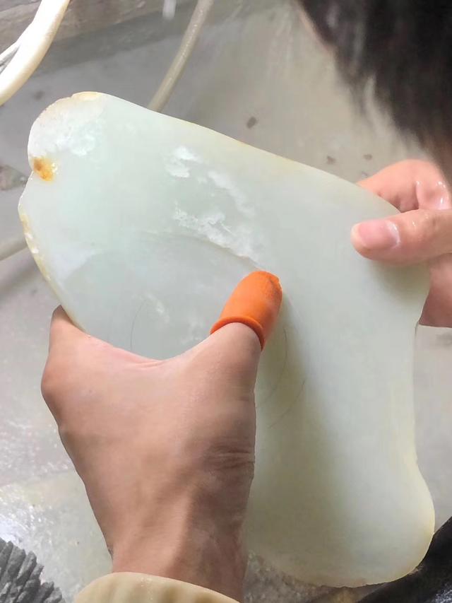 ▲和田玉手镯有几种呢？没想到这么多！涨知识了