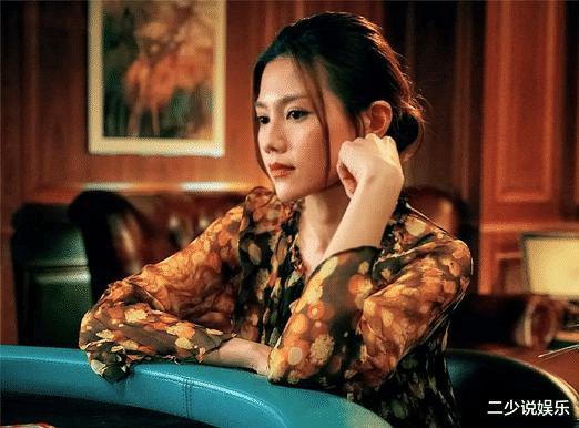 黄百鸣|从电影女一号到网剧女三号，这些年吴千语失去的何止一个林峰