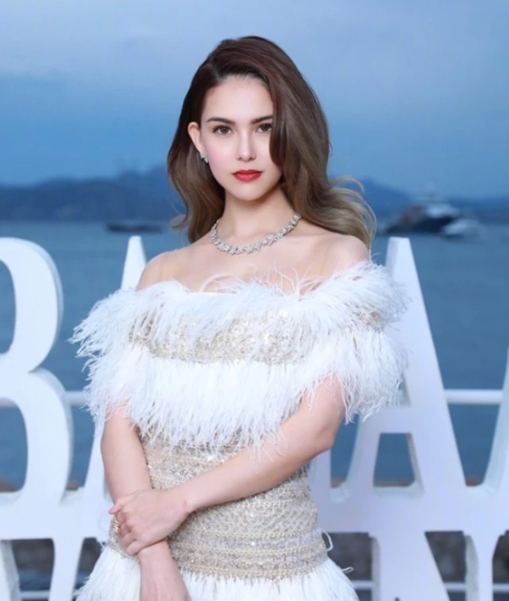 昆凌|当昆凌卸掉大浓妆,被导演强制要求素颜后,才懂周杰伦的审美!