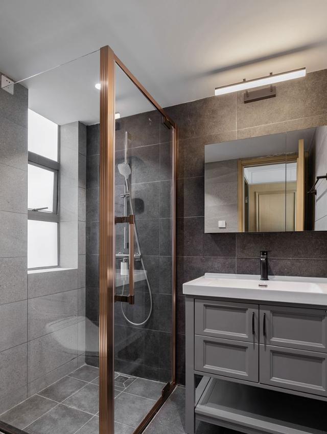 |116㎡新房,她凭什么把厨房“砸”了,进屋才发现真干净!