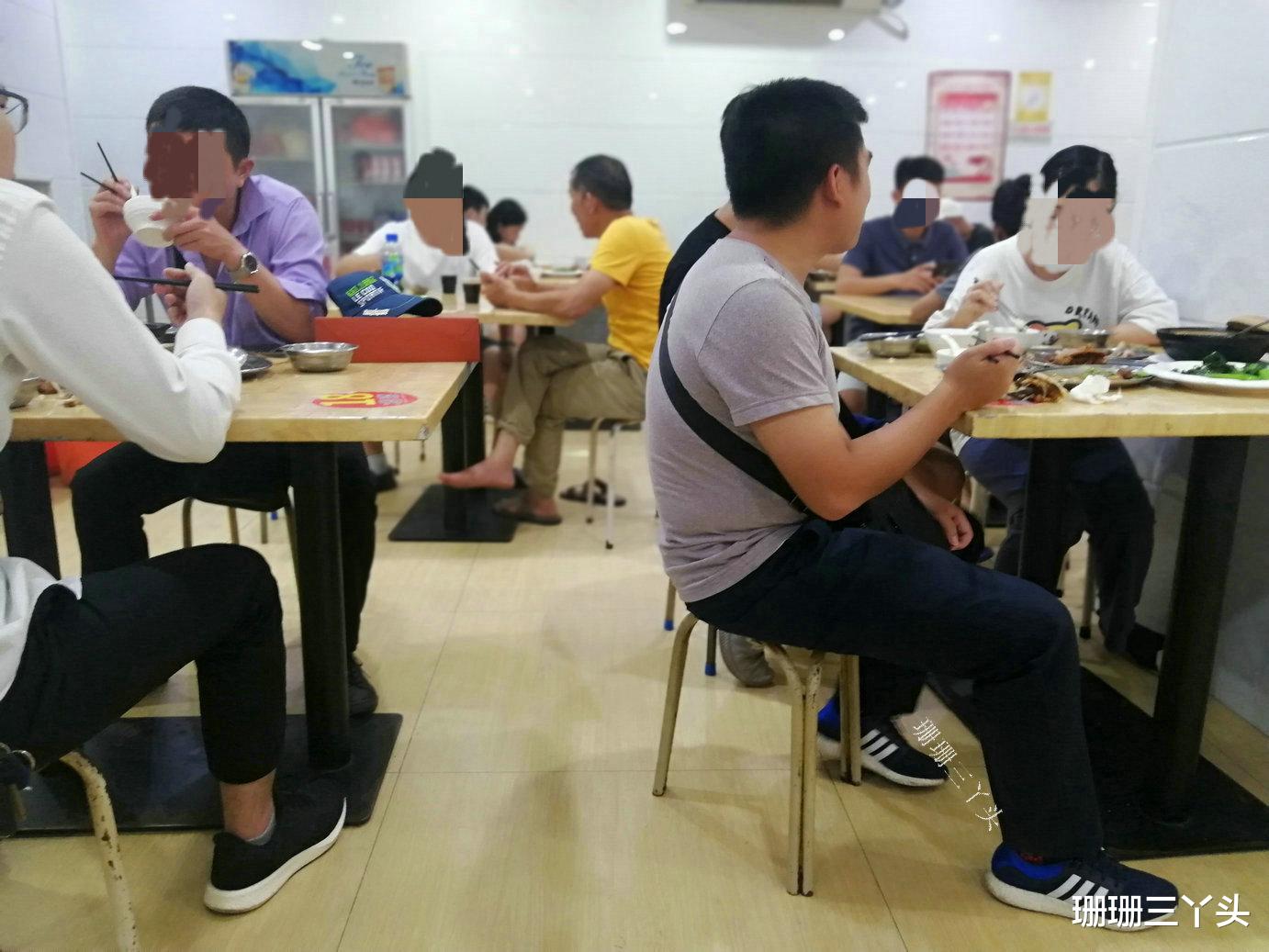 湛江|游客在湛江品尝“白切鸭”，疑惑：做法与“白切鸡”完全相反？