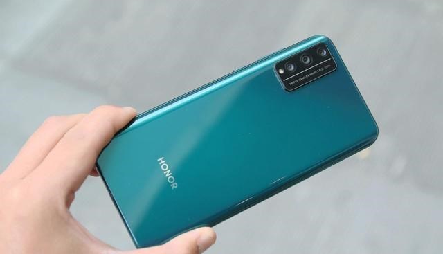 华为荣耀|华为手机别乱买，从千元到高端，这5部华为手机才是最好的选择