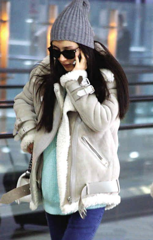 郑爽|郑爽“DY弃养”风波升级,baby杨幂戚薇躺枪,姚安娜要哭了